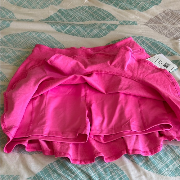 Beyond Yoga Vivid Pink Circle Skirt - Picture 4 of 4